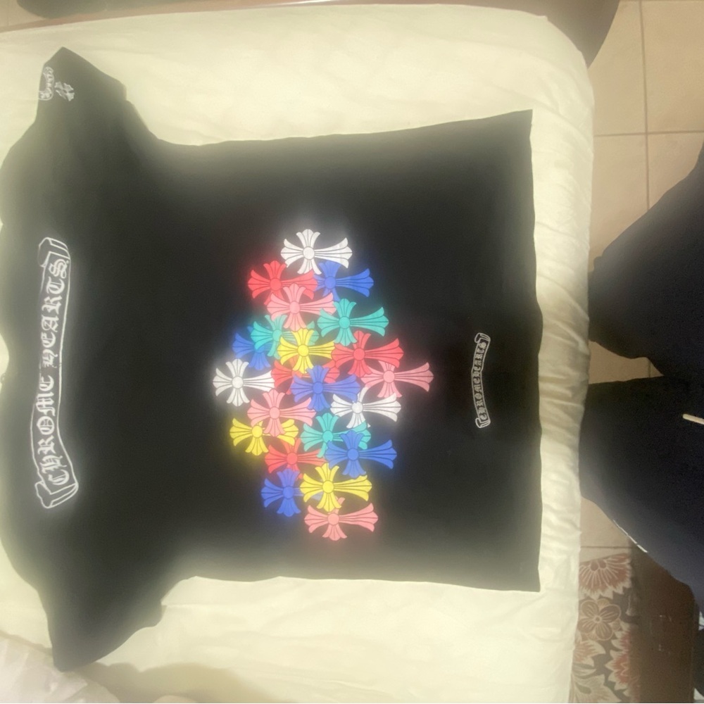 Medium chrome hearts shirt. Don’t mind camera quality, my back camera is cracked